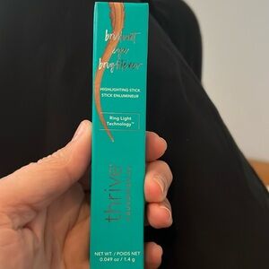 Thrive Causemetics brilliant eye brightener